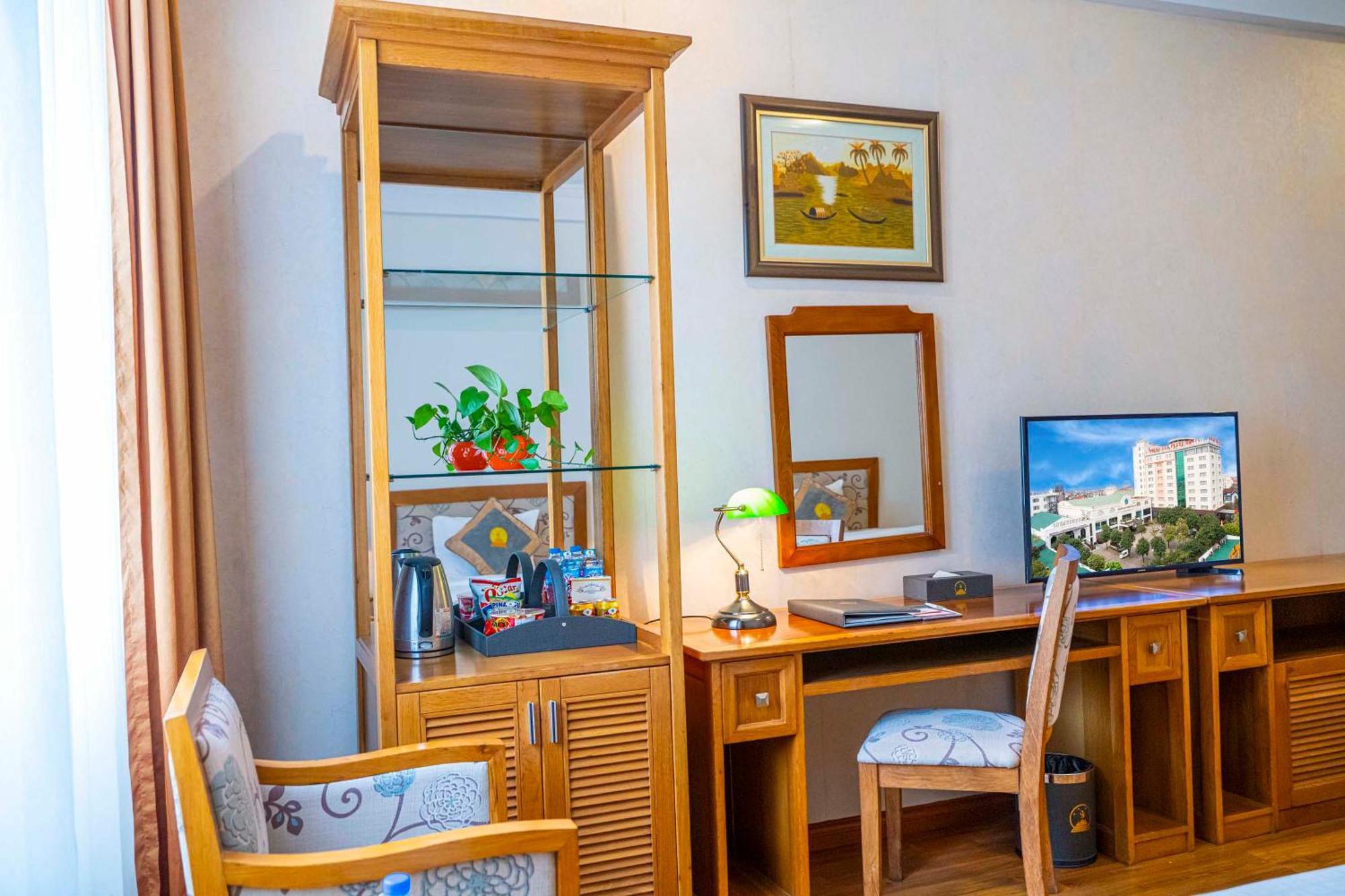 Hoang Son Peace Hotel Ninh Binh Exterior foto